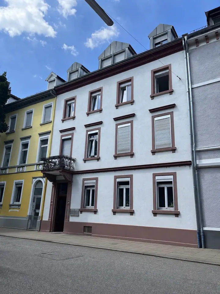 4 Zimmer Wohnung mit 88 m² in Karlsruhe – Bild 2