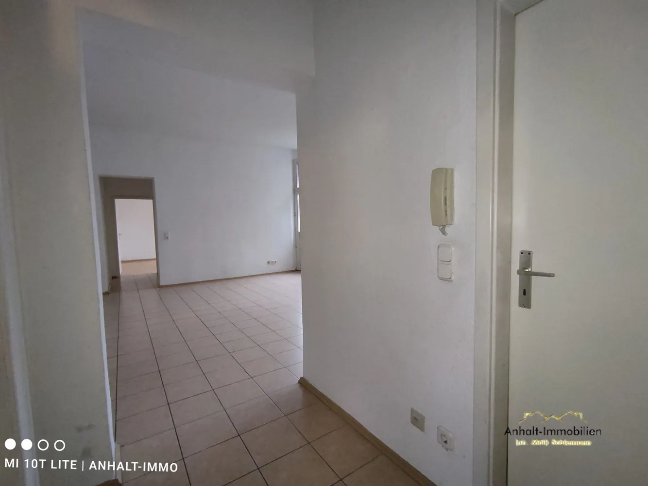3 Zimmer Wohnung mit 74 m² in Bitterfeld-Wolfen – Bild 8