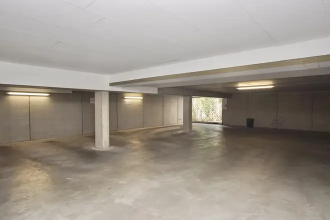 2 Zimmer Wohnung mit 89 m² in Wiesbaden – Bild 12