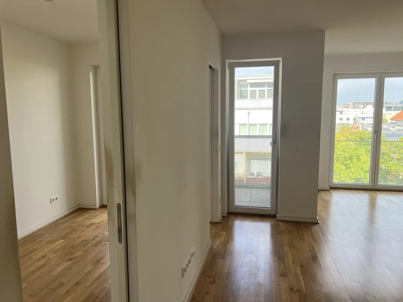 2 room apartment with 63 m² in Berlin – Photo 5