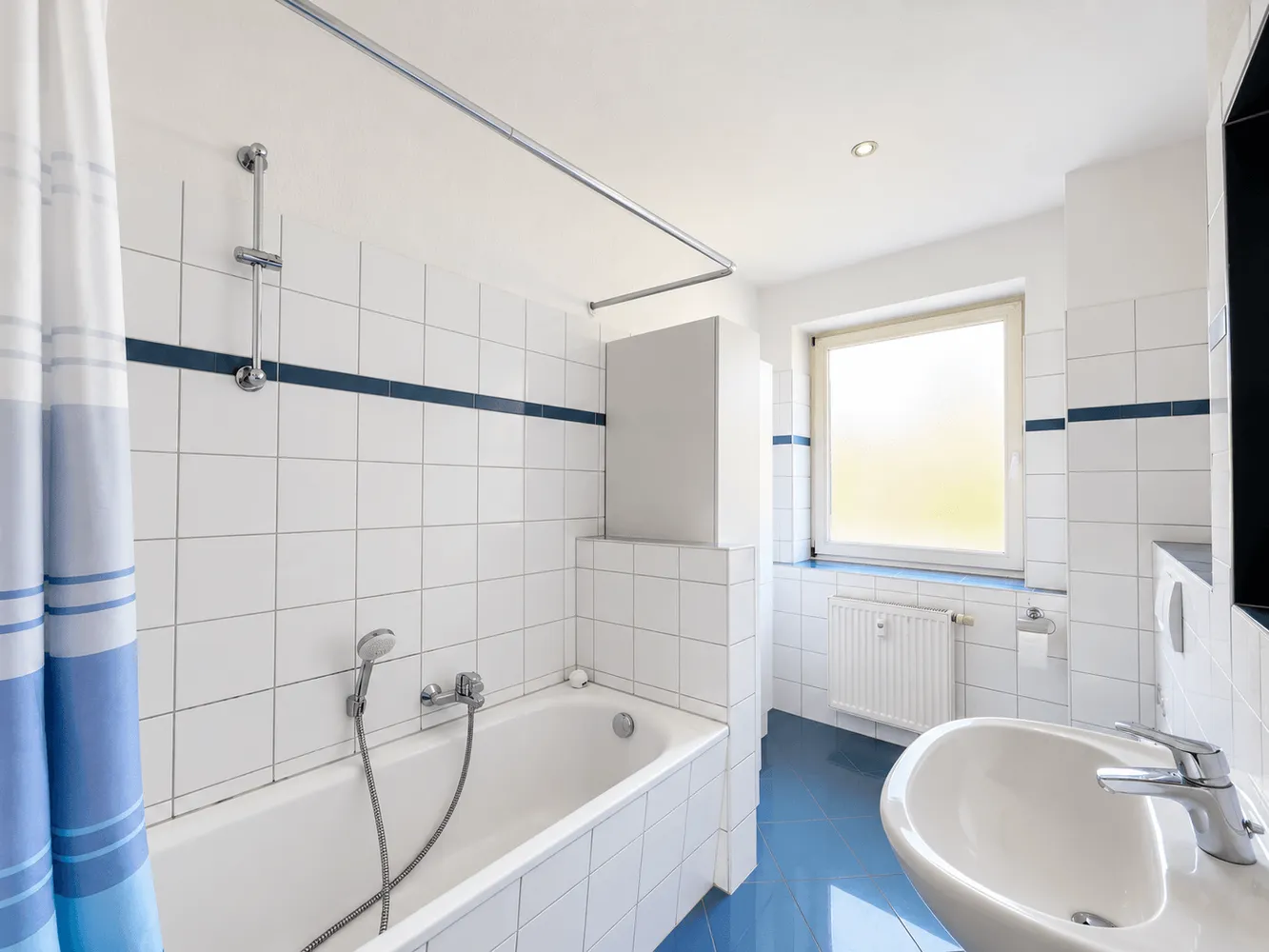 2 Zimmer Wohnung mit 62 m² in Rostock – Bild 10