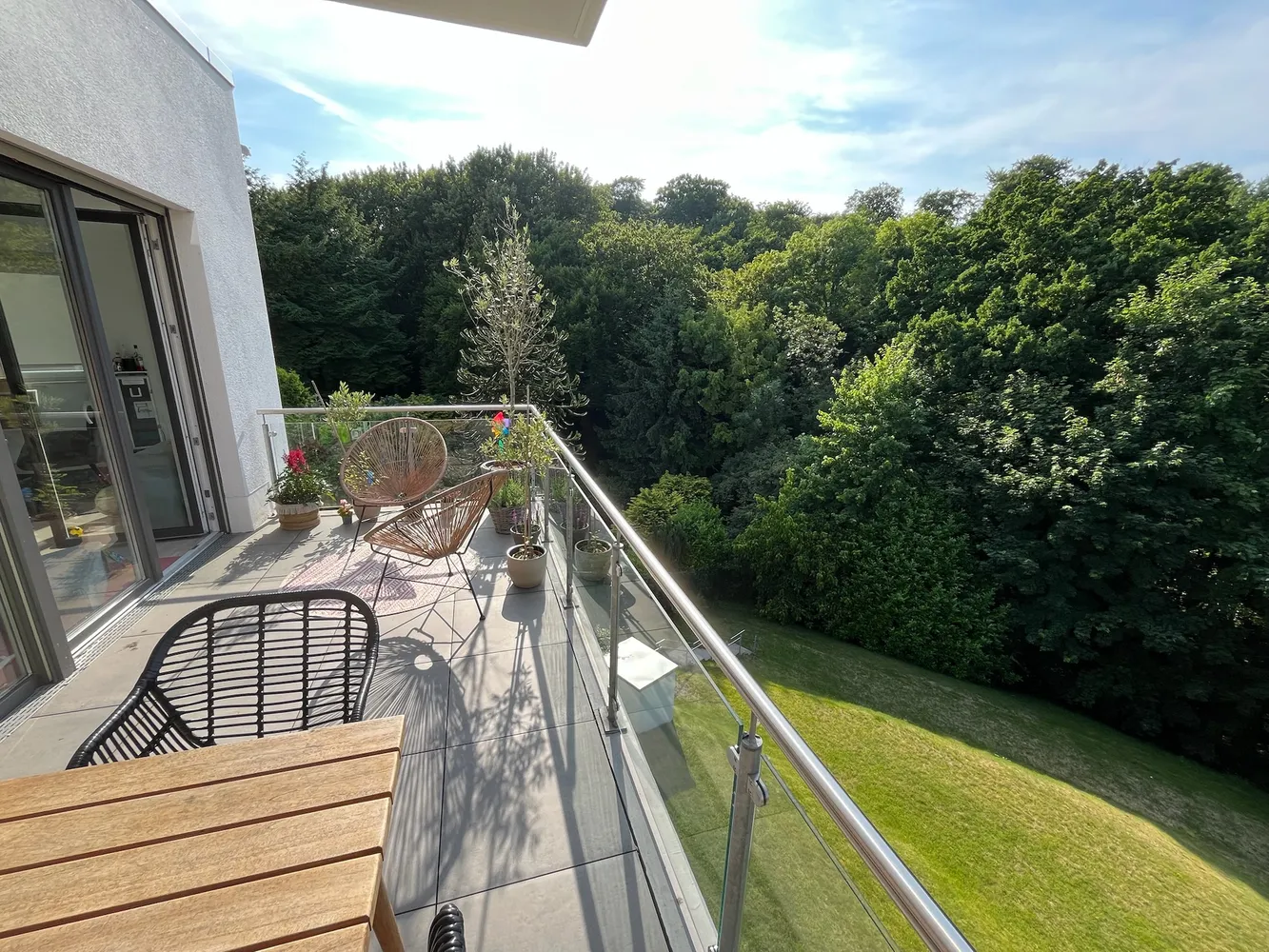 4 Zimmer Wohnung mit 143 m² in Essen – Bild 2
