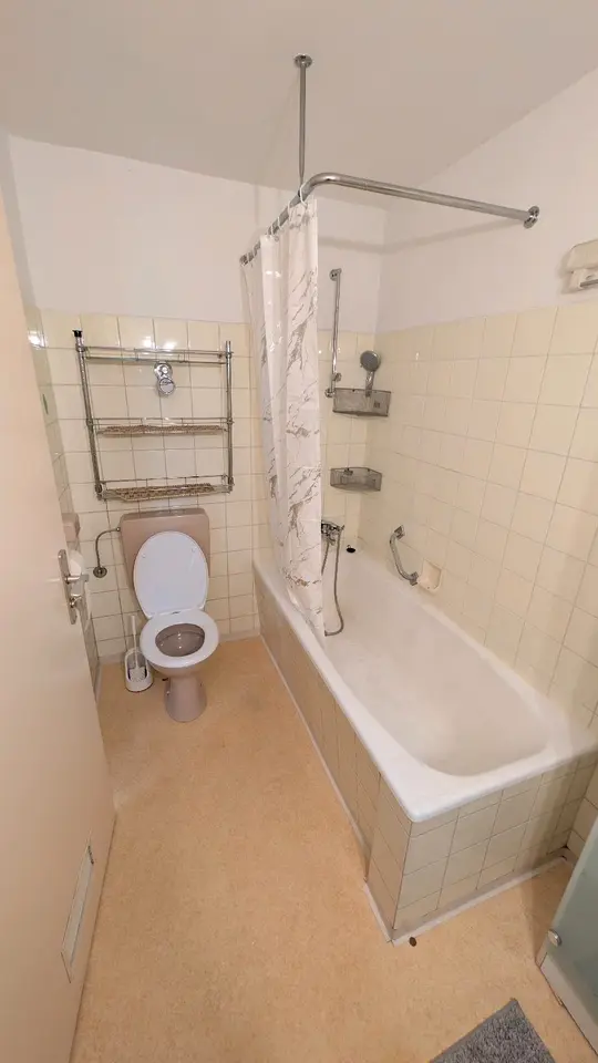 2 room apartment with 47 m² in Neu-Ulm – Photo 5