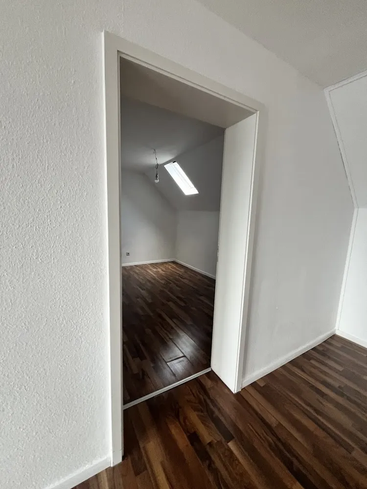 4 Zimmer Wohnung mit 121 m² in Wiesbaden – Bild 8