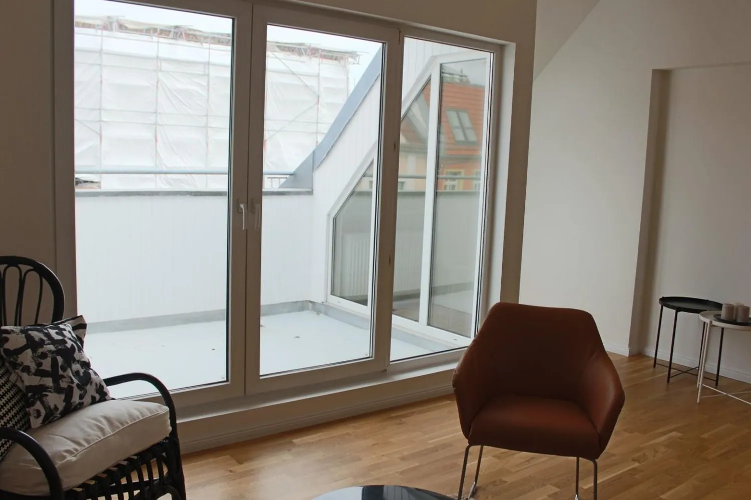 2 Zimmer Wohnung mit 74 m² in Berlin – Bild 3