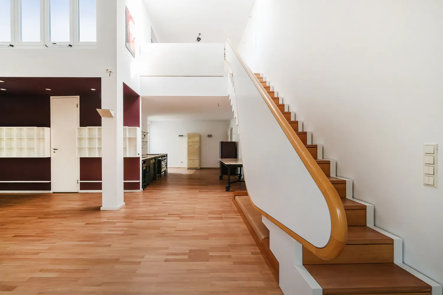2 Zimmer Wohnung mit 160 m² in Berlin – Bild 11