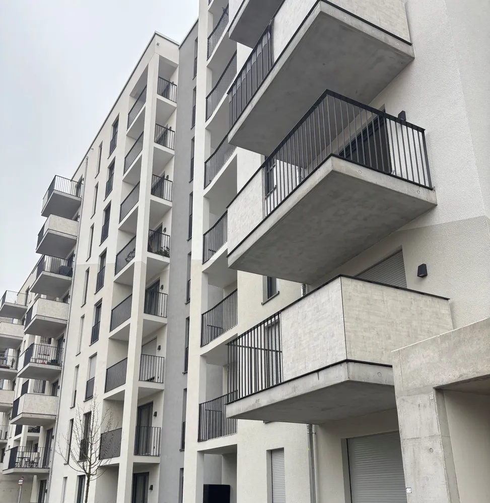 4 Zimmer Wohnung mit 117 m² in Frankfurt am Main – Bild 1