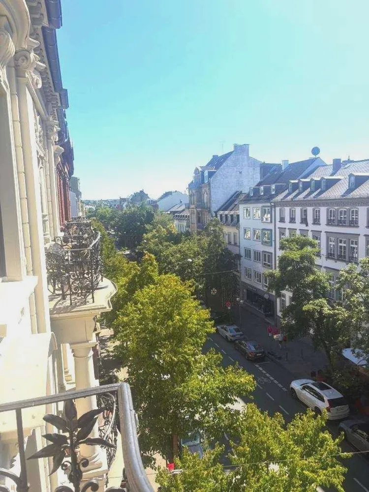 4 Zimmer Wohnung mit 120 m² in Wiesbaden – Bild 6