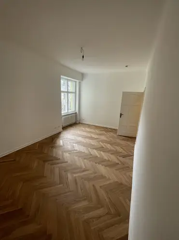2 Zimmer Wohnung mit 87 m² in Berlin – Bild 10