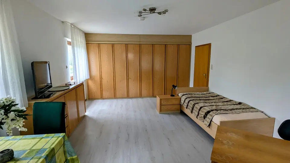 WG-Zimmer mit 35 m² in Erkrath – Bild 1