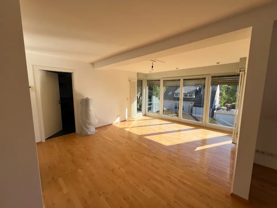 4 Zimmer Wohnung mit 132 m² in Aachen – Bild 1