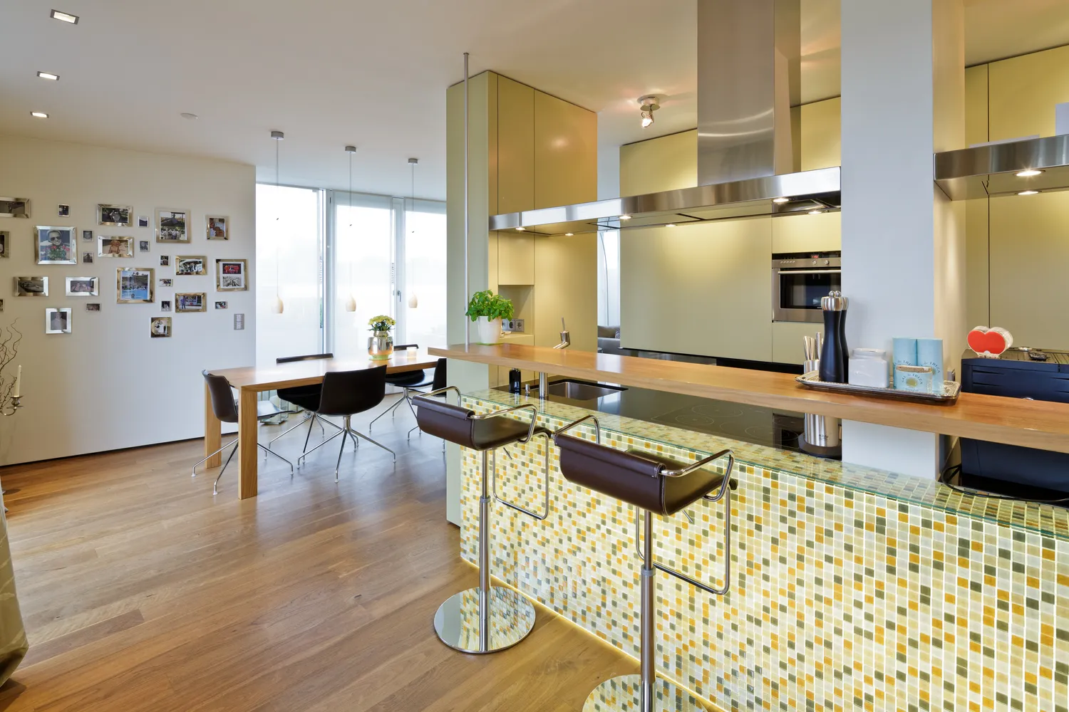 6 Zimmer Wohnung mit 185 m² in München – Bild 7