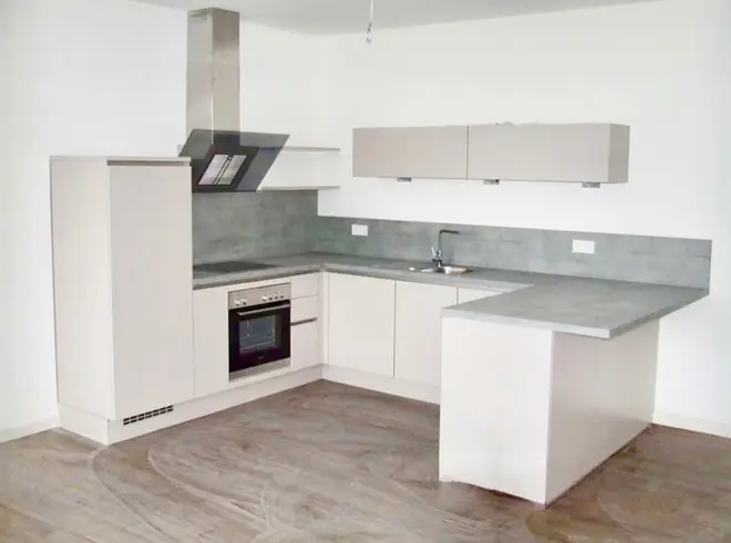 3 Zimmer Wohnung mit 108 m² in Regensburg – Bild 2