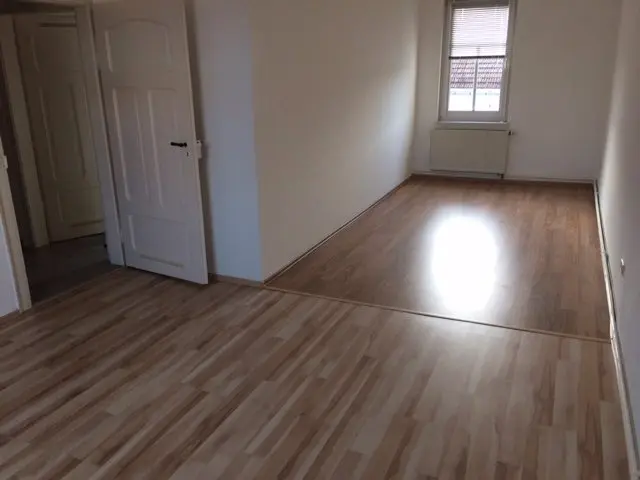 2 Zimmer Wohnung mit 55 m² in Eisenach – Bild 2