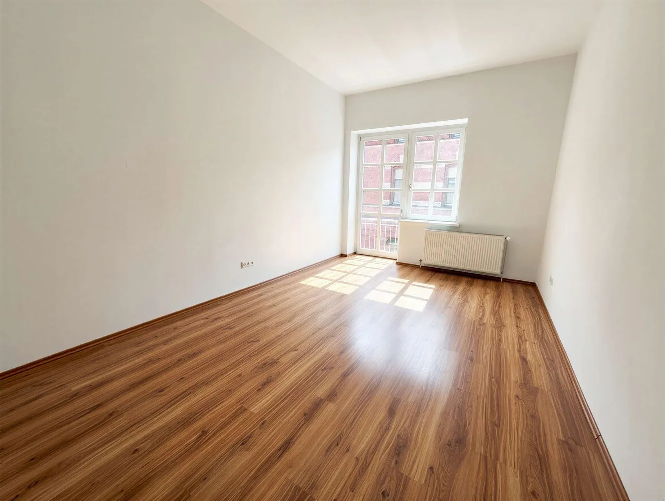 3 Zimmer Wohnung mit 100 m² in Sonneberg – Bild 1
