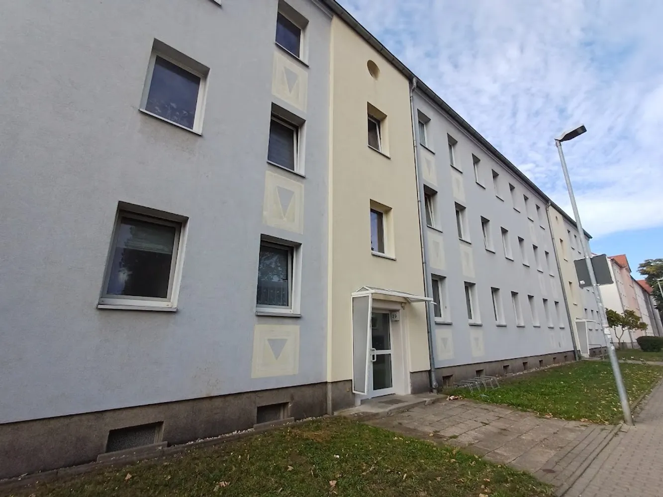 3 Zimmer Wohnung mit 65 m² in Merseburg – Bild 4
