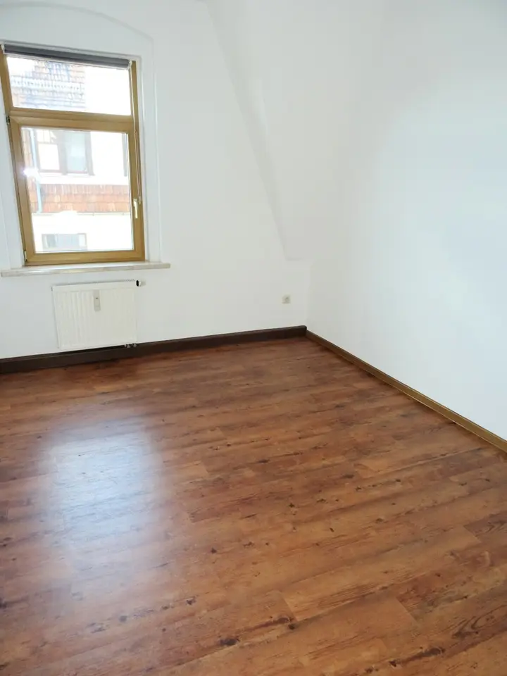 5 Zimmer Wohnung mit 145 m² in Werdau – Bild 8