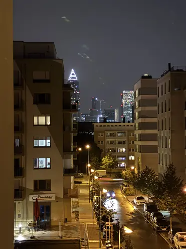 3 Zimmer Wohnung mit 87 m² in Frankfurt am Main – Bild 4