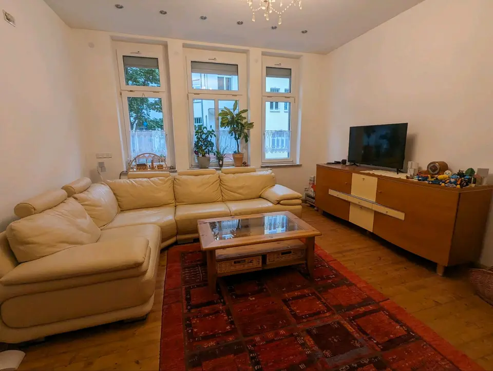5 Zimmer Wohnung mit 115 m² in Halle (Saale) – Bild 3