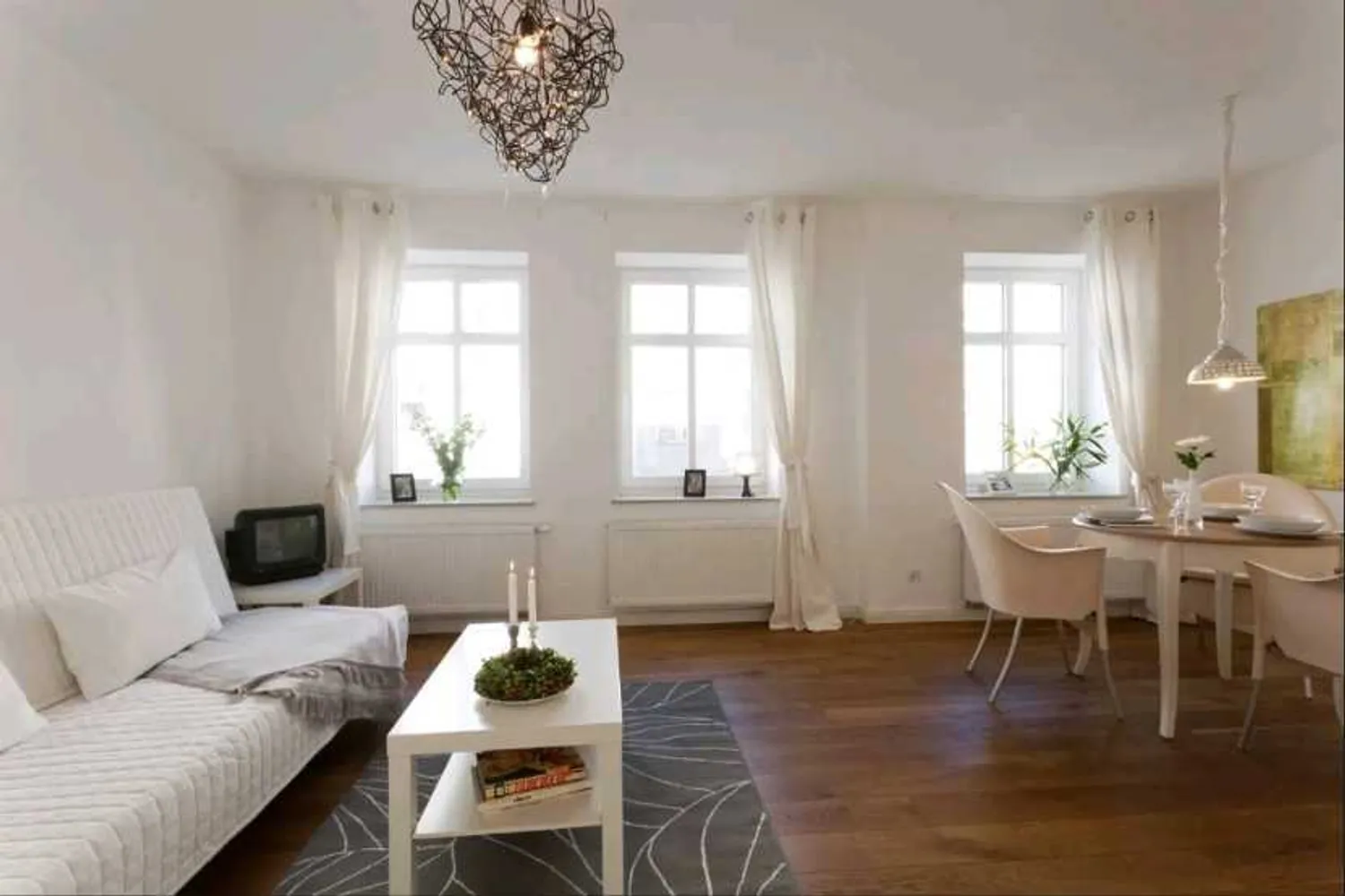 2 room apartment with 46 m² in Berlin – Photo 2