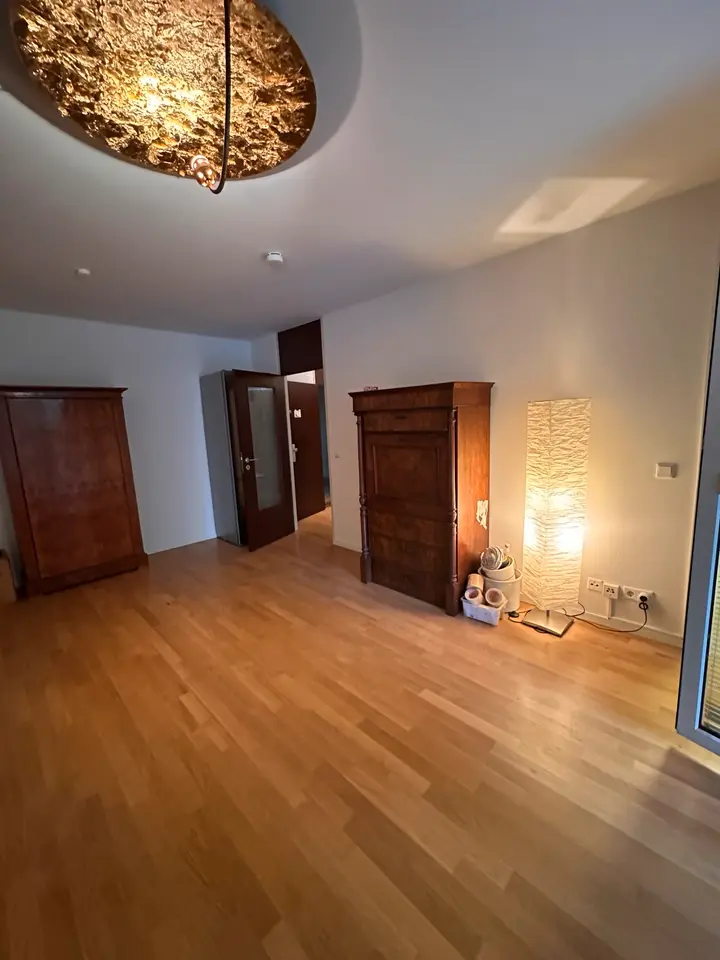 2 Zimmer Wohnung mit 38 m² in Wiesbaden – Bild 2