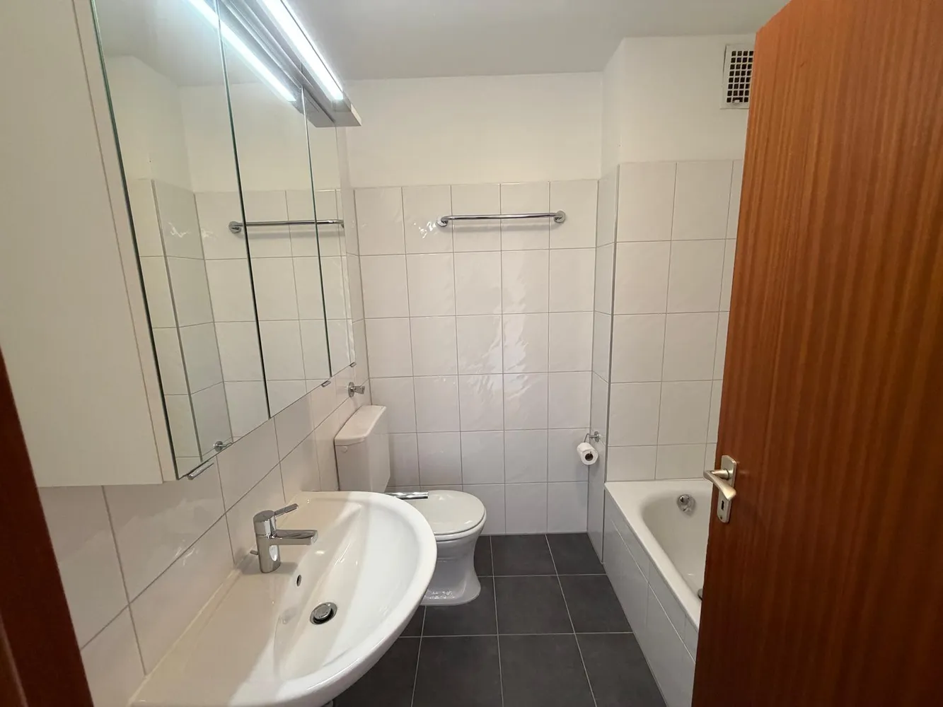 3 room apartment with 84 m² in Mülheim an der Ruhr – Photo 6
