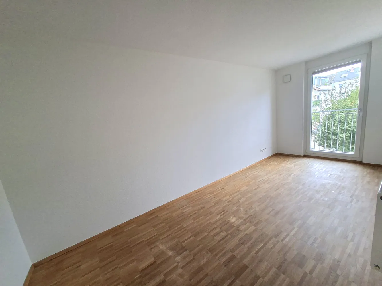 6 Zimmer Haus mit 165 m² in Wiesbaden – Bild 3