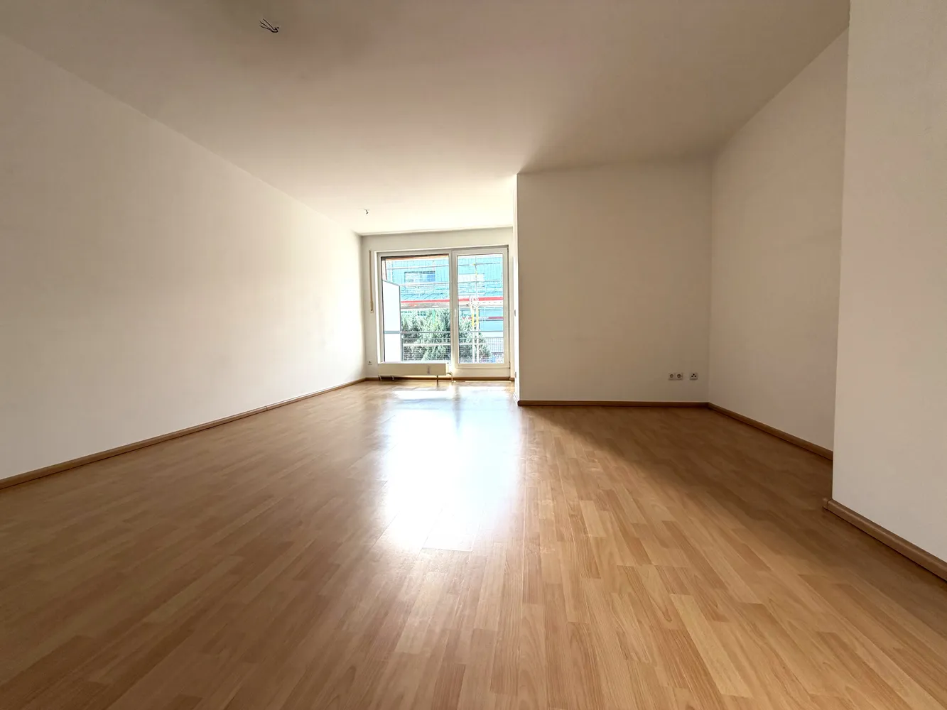 2 Zimmer Wohnung mit 57 m² in München – Bild 2