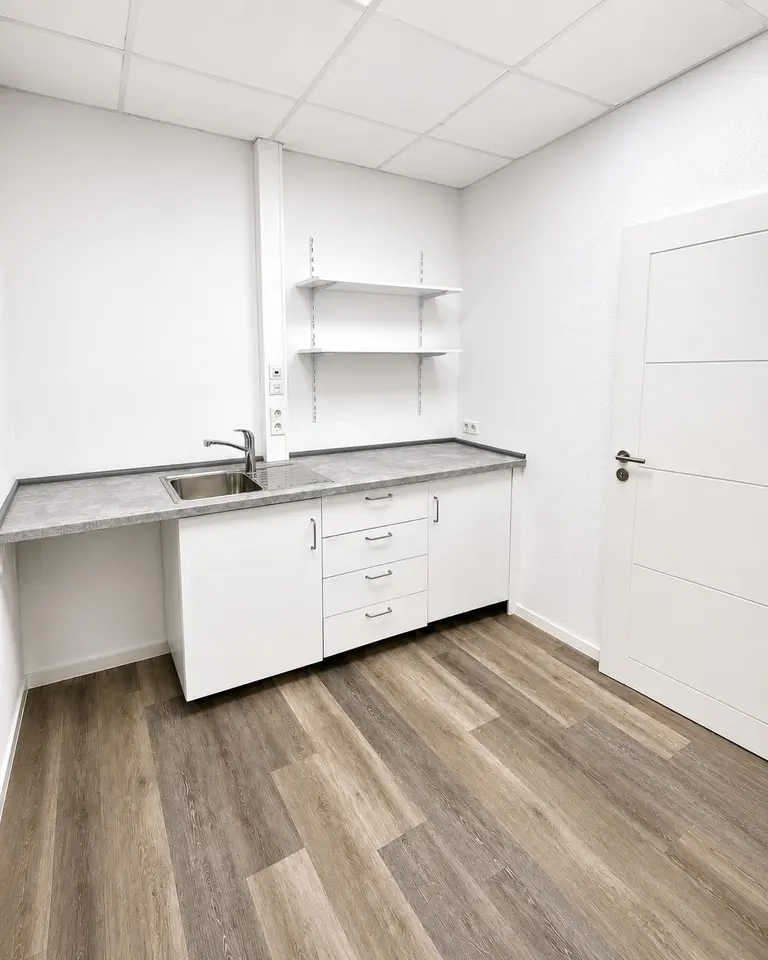 7 Zimmer Wohnung mit 212 m² in Düren – Bild 2