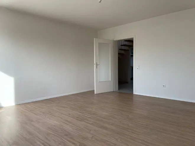 3 Zimmer Wohnung mit 100 m² in Düsseldorf – Bild 5