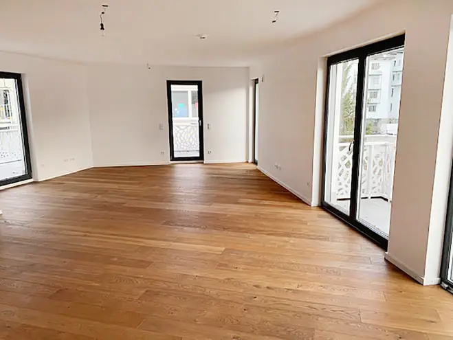 2 Zimmer Wohnung mit 93 m² in München – Bild 4