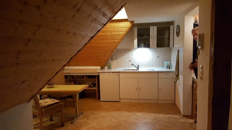 Studio mit 40 m² in Saalfeld/Saale – Bild 2
