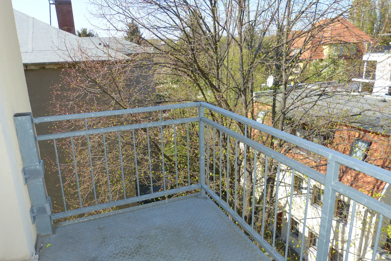 2 Zimmer Wohnung mit 69 m² in Dresden – Bild 2