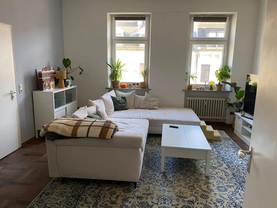 4 Zimmer Wohnung mit 90 m² in Hof – Bild 1