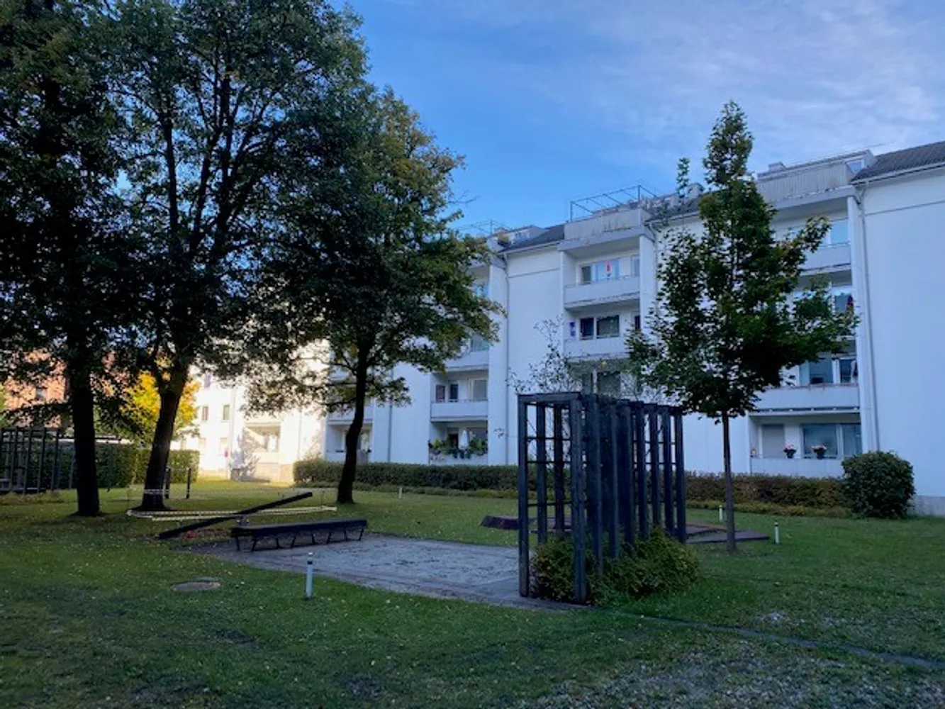 3 Zimmer Wohnung mit 150 m² in München – Bild 2