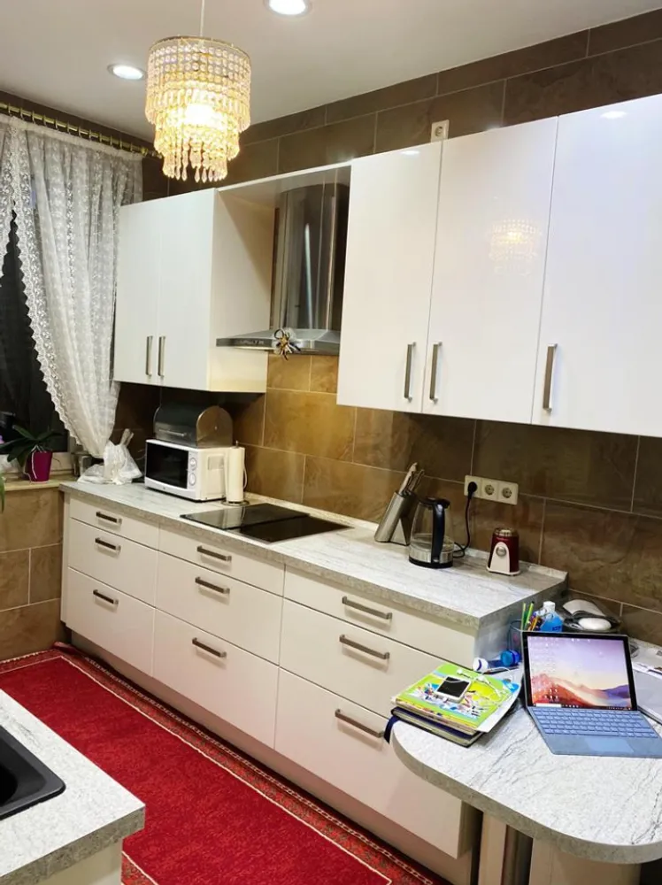 3 Zimmer Wohnung mit 79 m² in Hannover – Bild 2