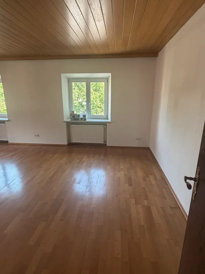 2 Zimmer Wohnung mit 85 m² in Traunstein – Bild 3