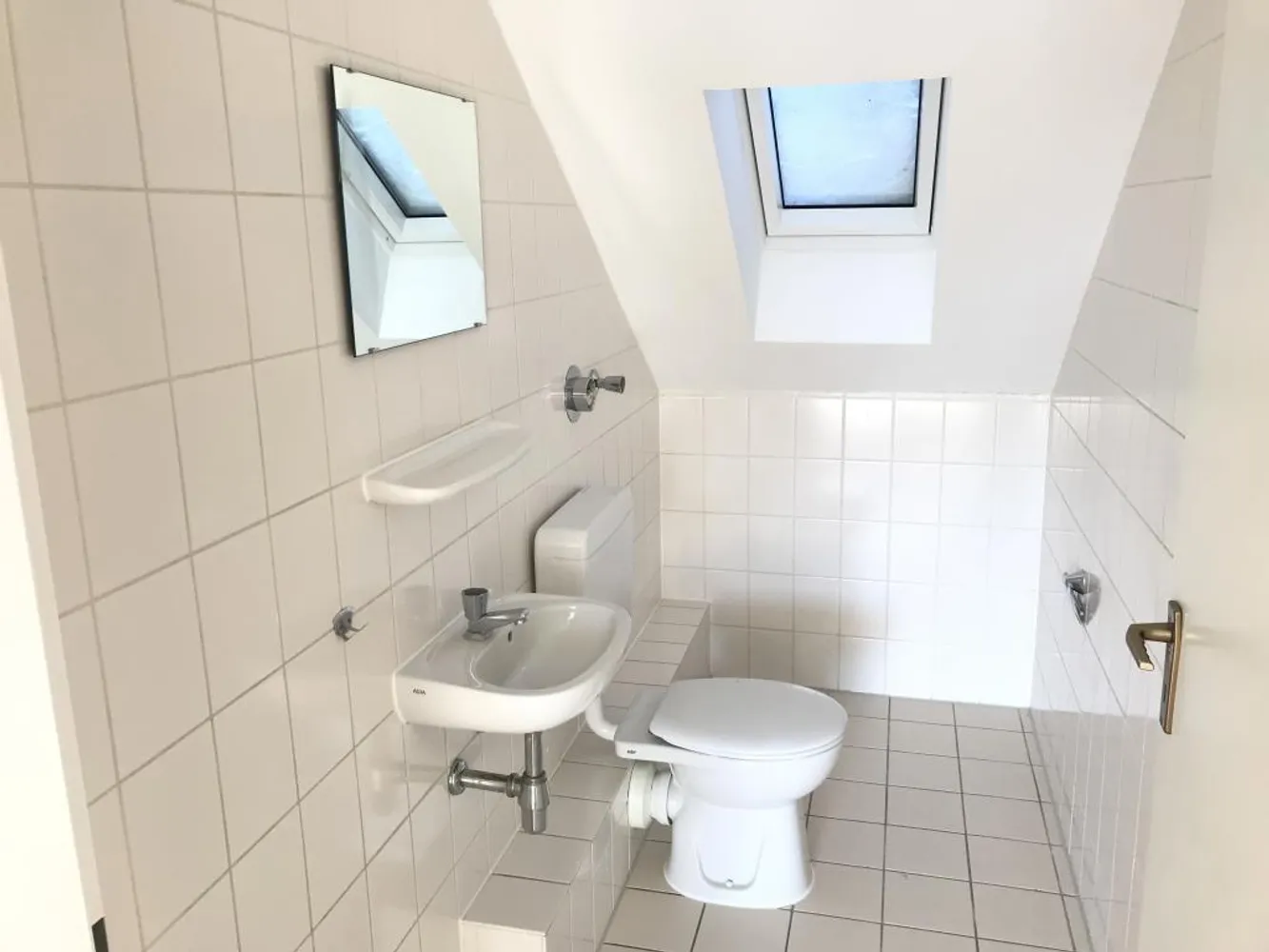 4 Zimmer Wohnung mit 77 m² in Duisburg – Bild 2