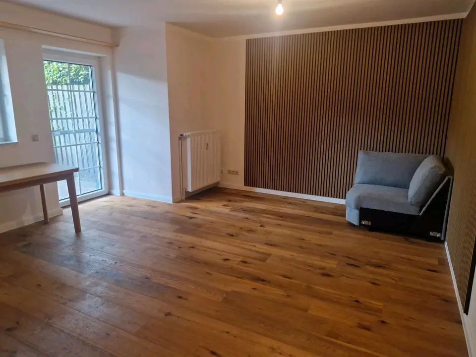 2 Zimmer Wohnung mit 56 m² in Leer – Bild 1