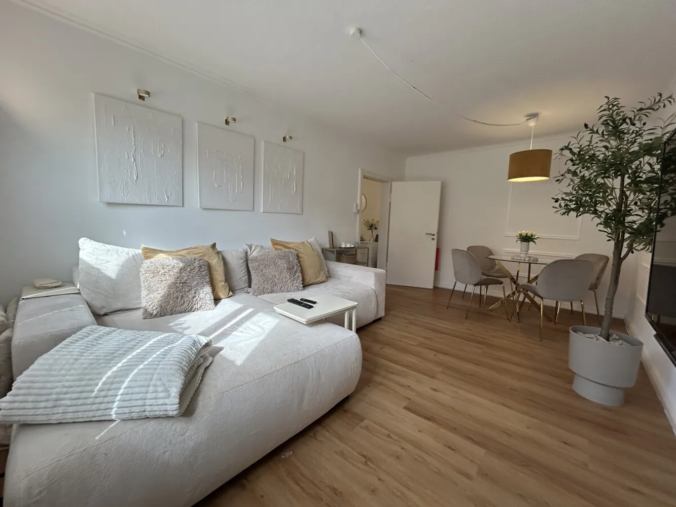 2 Zimmer Wohnung mit 57 m² in Augsburg – Bild 5