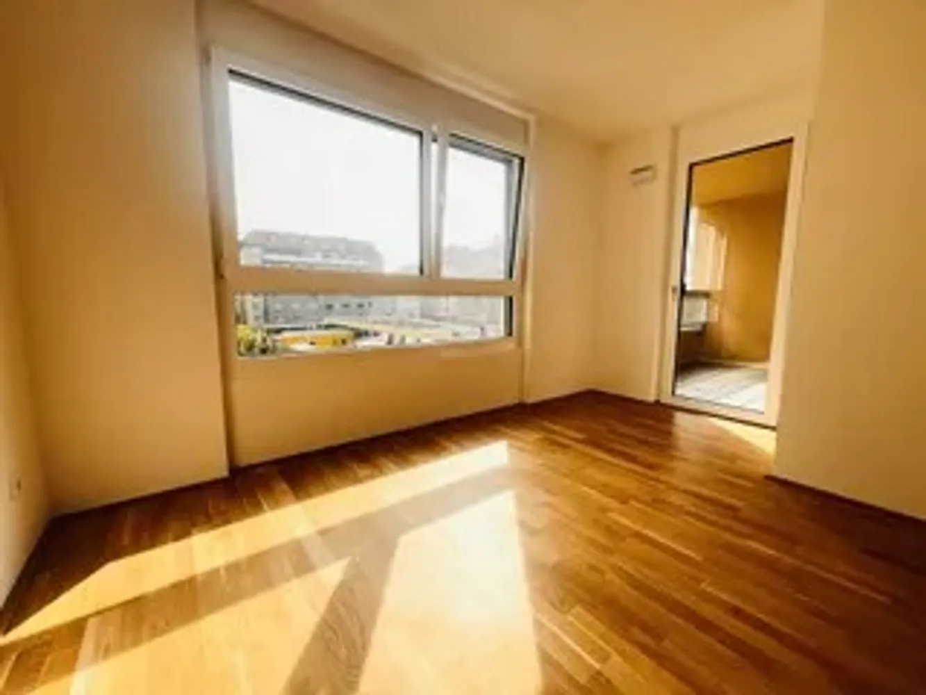 2 Zimmer Wohnung mit 53 m² in Karlsruhe – Bild 2