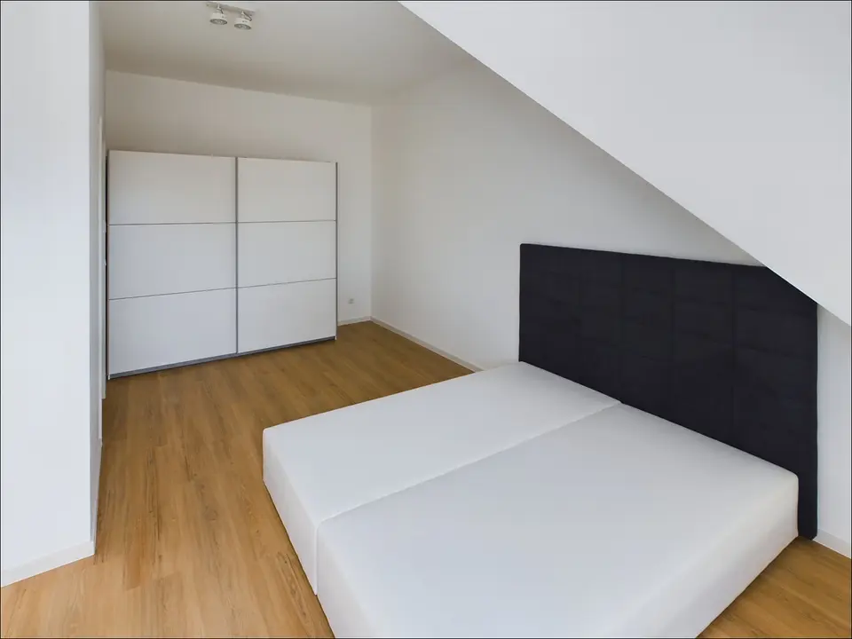 3 Zimmer Wohnung mit 114 m² in Aschaffenburg – Bild 3