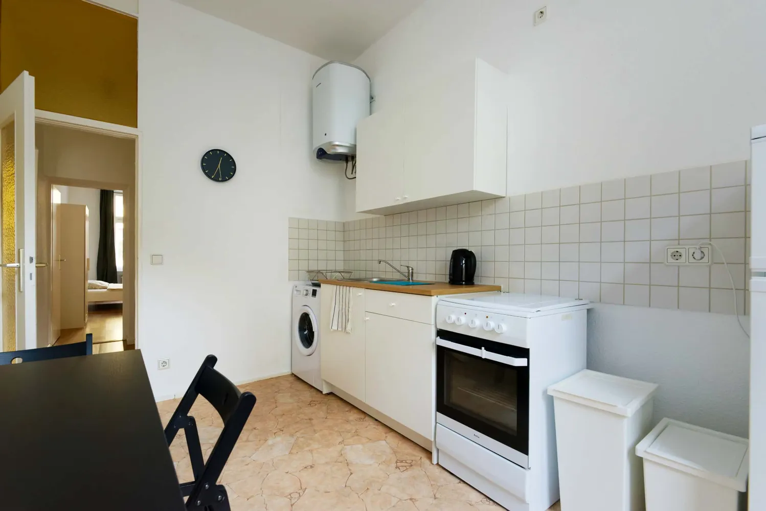 Shared room with 12 m² in Berlin – Photo 9