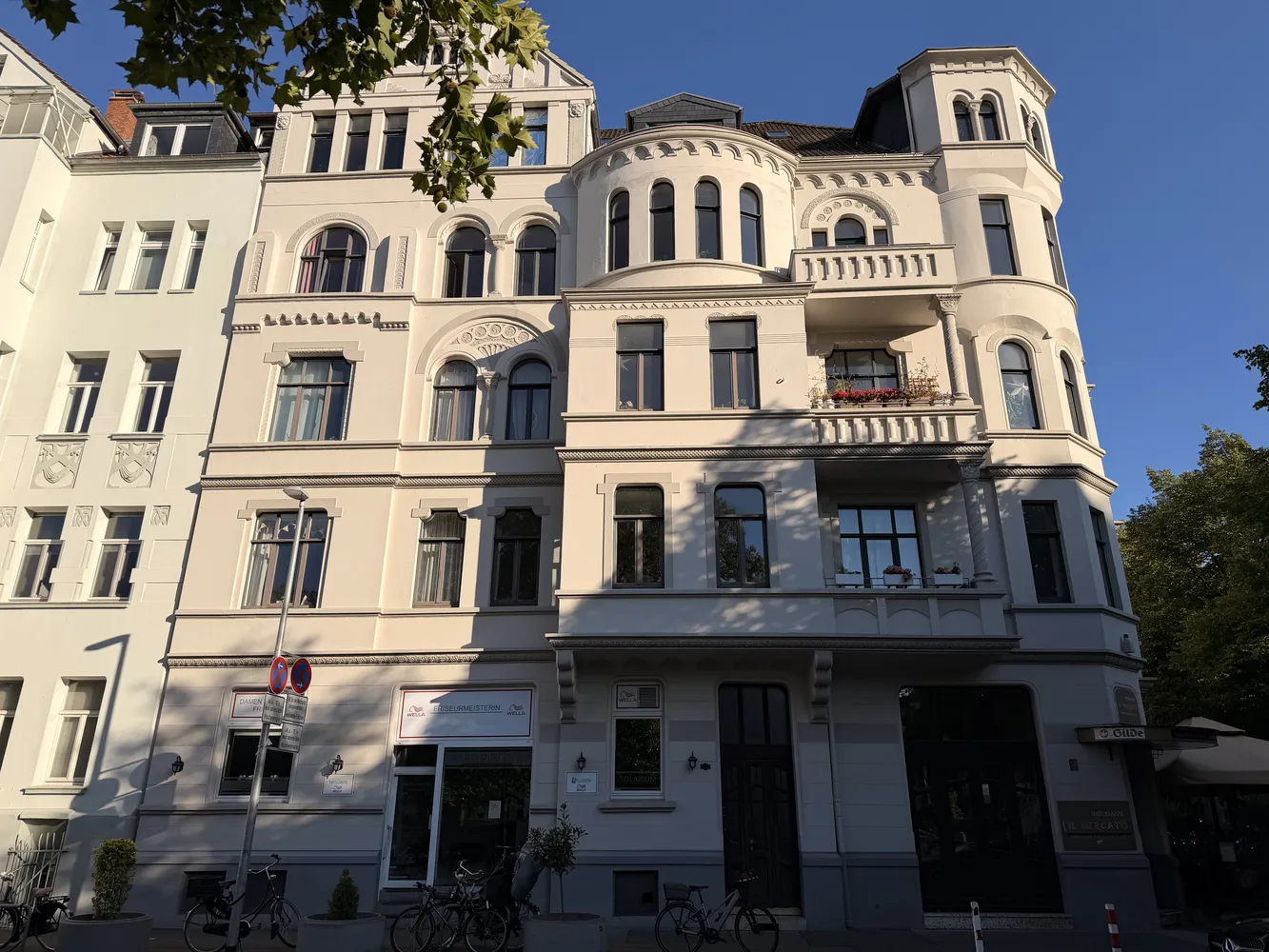 5 Zimmer Wohnung mit 134 m² in Hannover – Bild 1