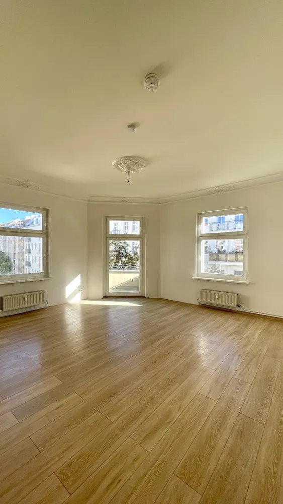 2 Zimmer Wohnung mit 79 m² in Berlin – Bild 1