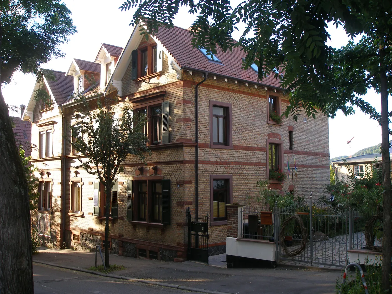 2 Zimmer Wohnung mit 62 m² in Weinheim – Bild 2