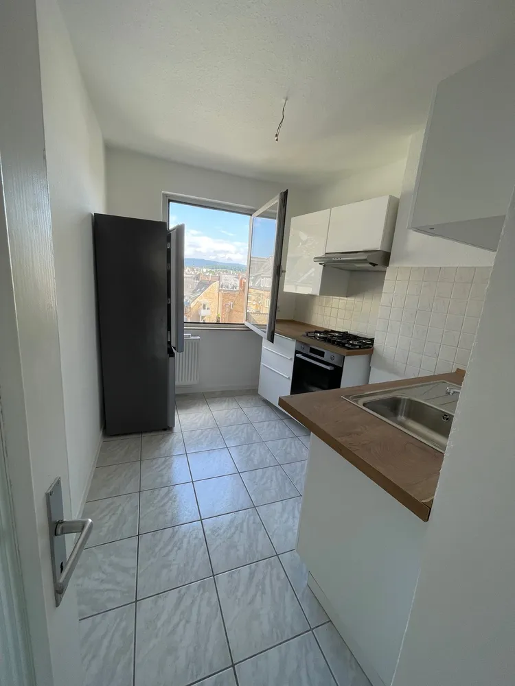 2 Zimmer Wohnung mit 48 m² in Wiesbaden – Bild 3