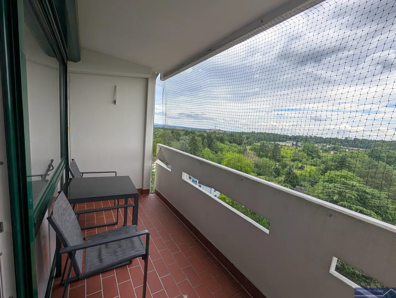 1 Zimmer Wohnung mit 32 m² in Frankfurt am Main – Bild 7