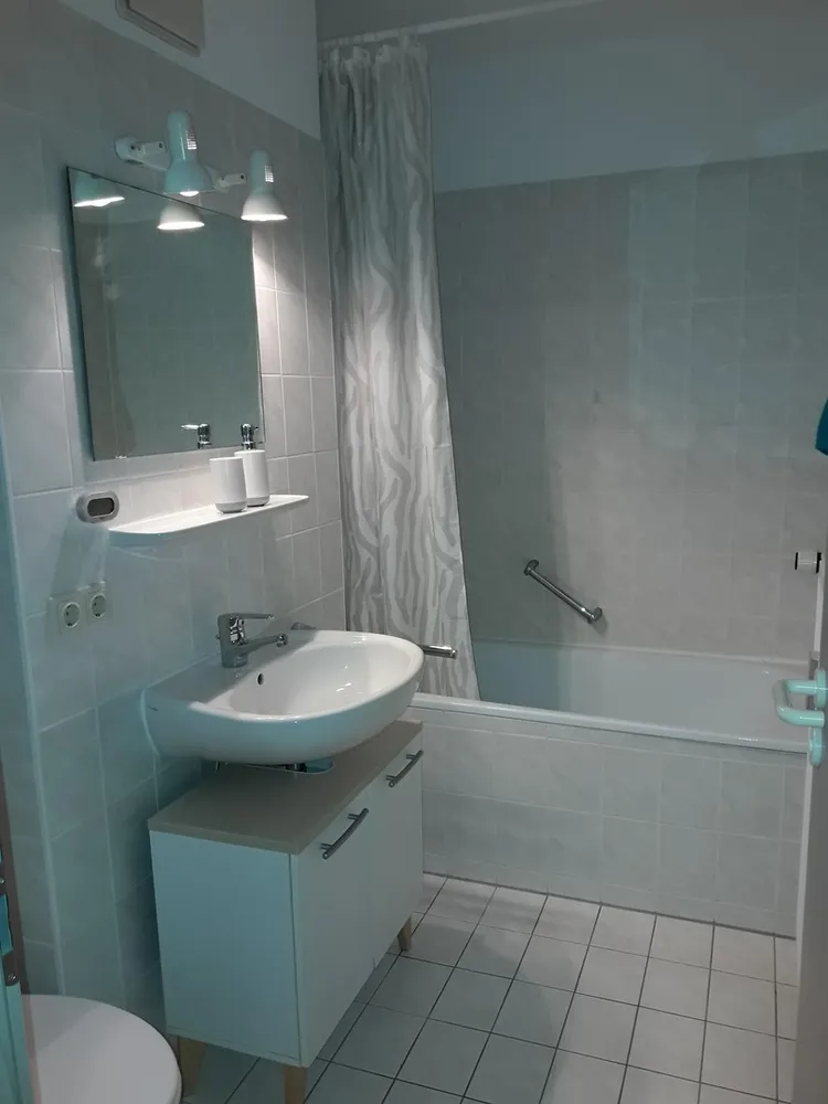 2 Zimmer Wohnung mit 44 m² in München – Bild 3