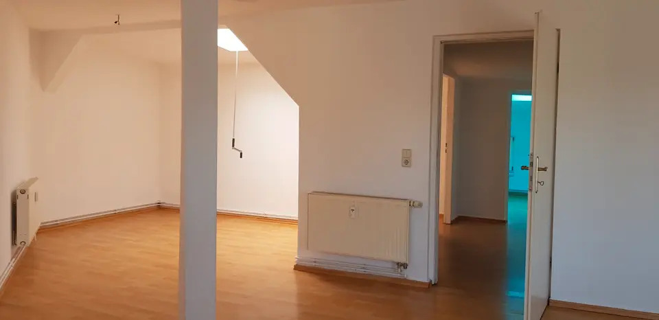 3 Zimmer Wohnung mit 68 m² in Halle (Saale) – Bild 1